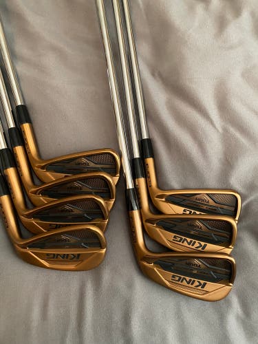 Cobra MIM Tour Copper Iron Set 4-PW
