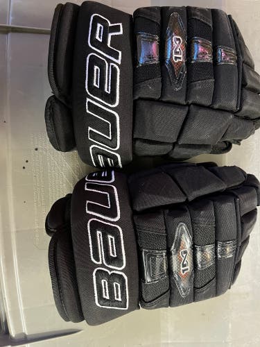 Black Used Bauer Nexus 1N 14" Gloves