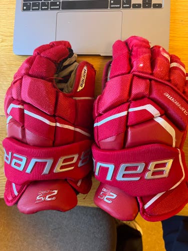 Bauer 14" Supreme 2S Pro Gloves