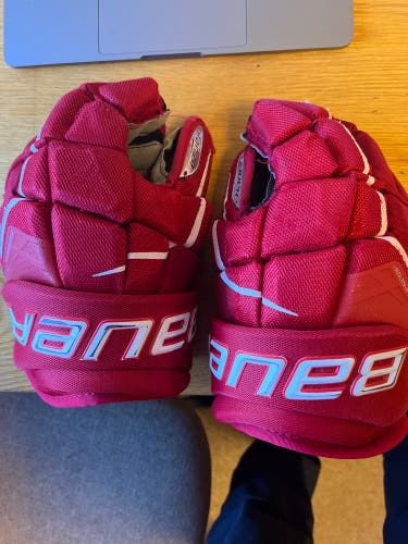Bauer 13" Supreme Ultrasonic Gloves