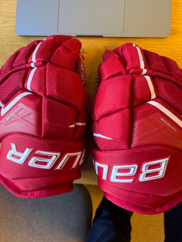 Bauer 14" Supreme Ultrasonic Gloves