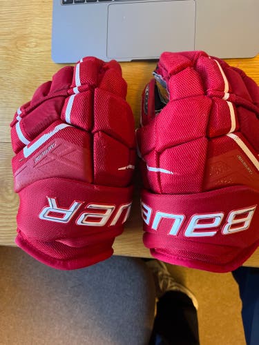 Bauer 13" Supreme Ultrasonic Gloves