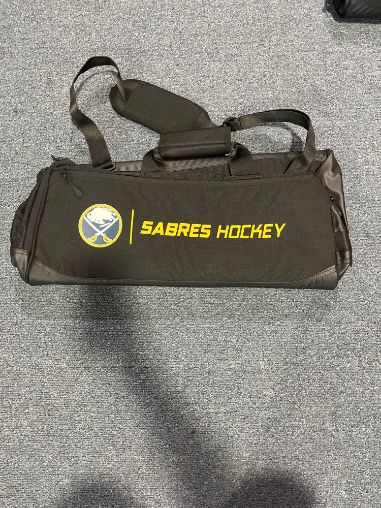 New Fanatics Buffalo Sabres NHL Duffle Bag