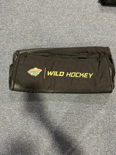 New Fanatics Minnesota Wild NHL Duffle Bag