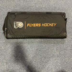 New Fanatics Philadelphia Flyers NHL Duffle Bag