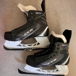 CCM Regular Width Size 3 Tacks Hockey Skates