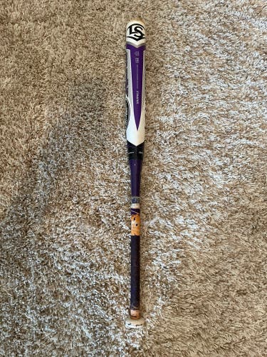 Louisville Slugger (-10) 22 oz 32" Xeno Softball Bat.