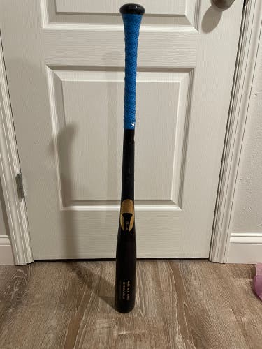 Chandler Pro Issued Wood 34” Bat