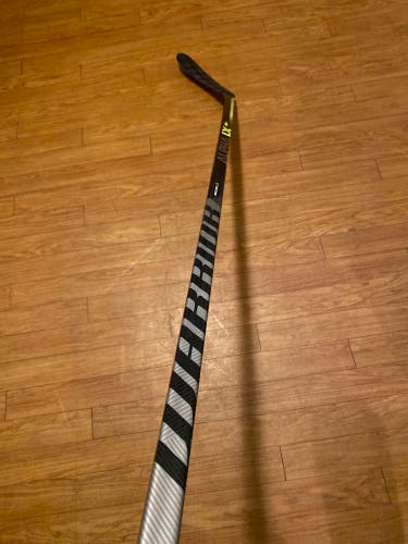 Senior Left Hand W28 Alpha LX Pro Hockey Stick
