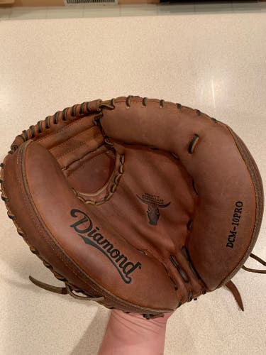 Right Hand Throw 32" Catcher's Glove
