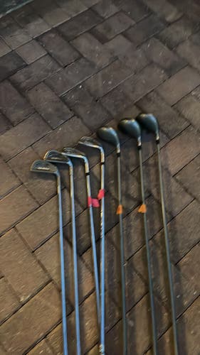 Tommy armor 7 Pc Golf Set In Right Handed