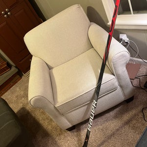 Senior Right Handed P88 Vapor FlyLite Hockey Stick