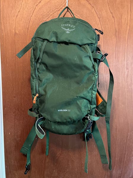 Osprey Soelden 22 Liter Backcountry ski/snowboard Backpack | SidelineSwap | Buy and Sell on SidelineSwap Osprey Soelden 22 Liter Backcountry ski/snowboard Backpack | SidelineSwap | Buy and Sell on SidelineSwap