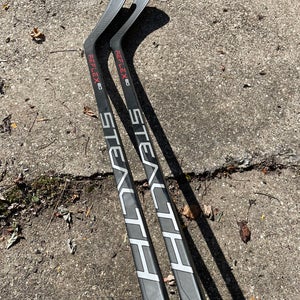 (2)Senior Easton reflex 60 Hockey Stick Right 85 flex NEW