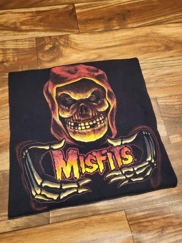 Vintage RARE Misfits Punk Rock Band Music Crimson Black Vtg T Shirt Size Large
