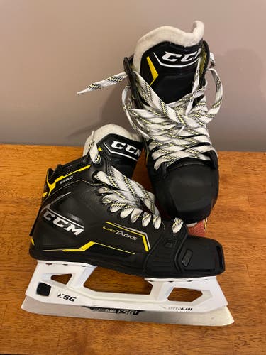 Used CCM Super Tacks 9380 Hockey Goalie Skates Size 6.5
