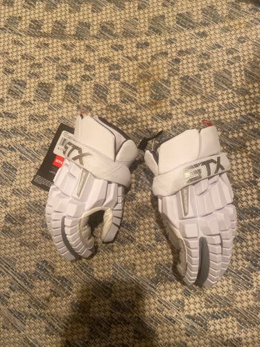 New Player's STX 12" Surgeon RZR Lacrosse Gloves