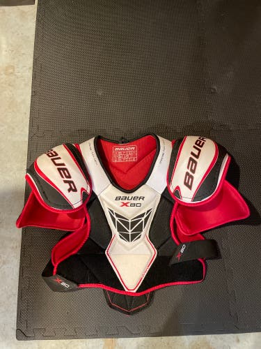 Senior Large Bauer Shoulder Pads