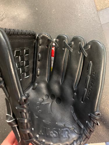 New Right Hand Throw 12" System 7 Baseball Glove