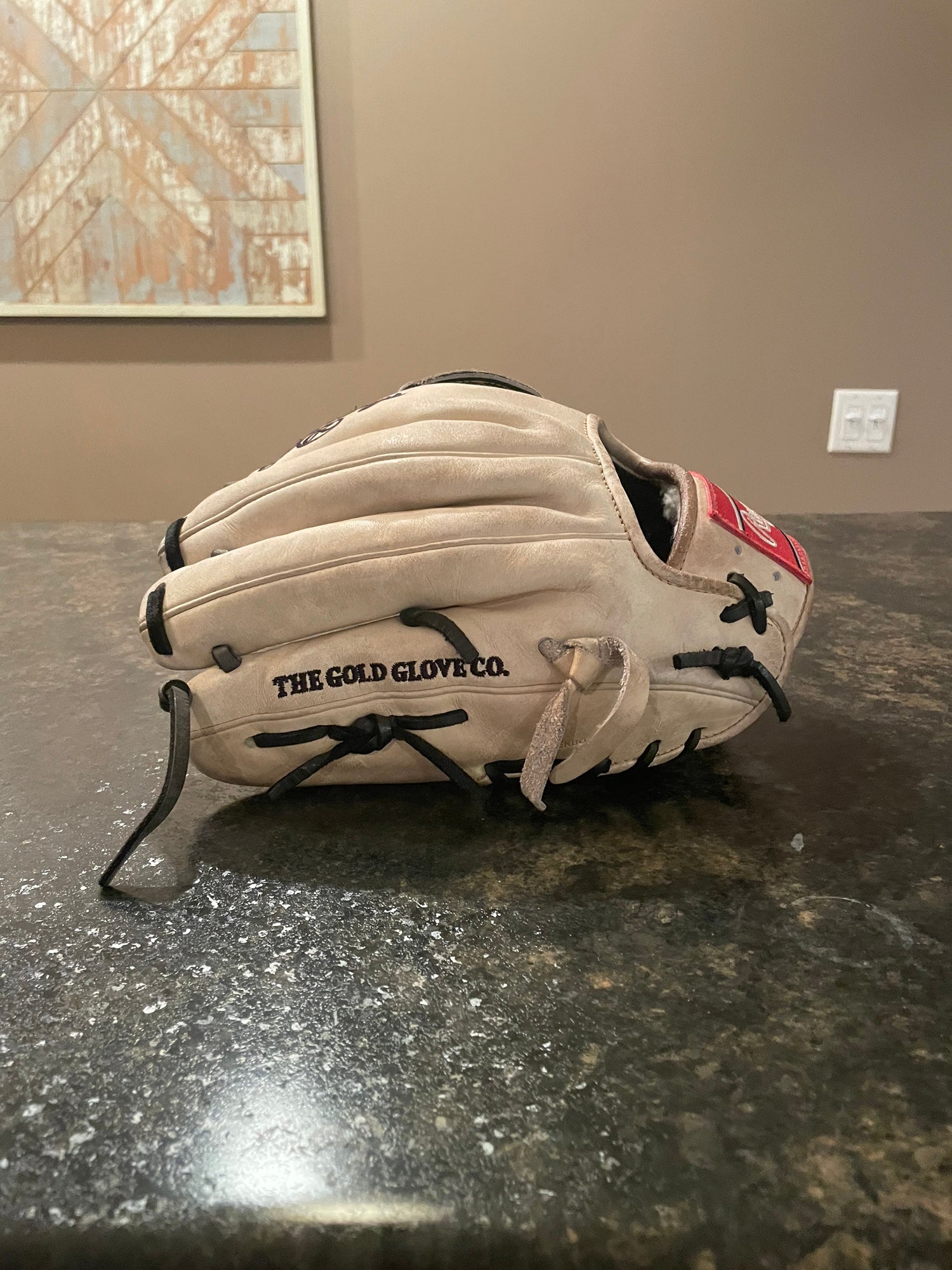 Gameday 57 Series Brandon Crawford Pro Preferred Glove