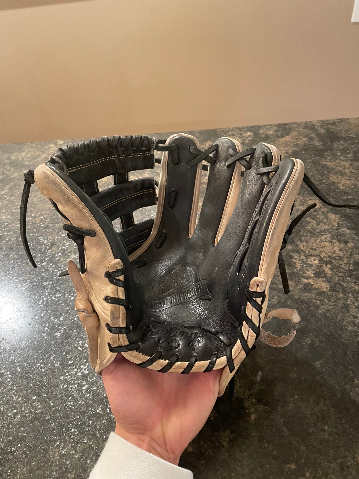 Brandon Crawford Pro Preferred : r/BaseballGloves