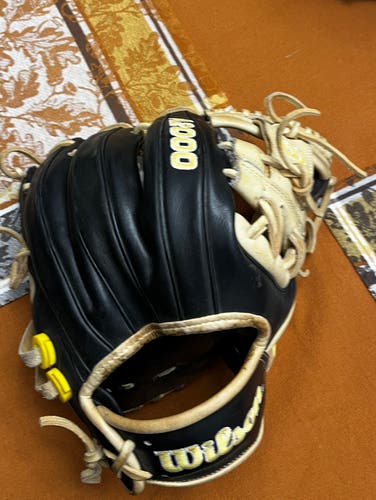 Infield 11.5" A2000 1786 Baseball Glove