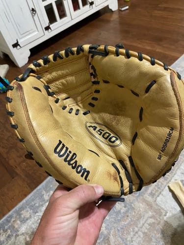 Used Right Hand Throw 32" A500 Catcher's Glove