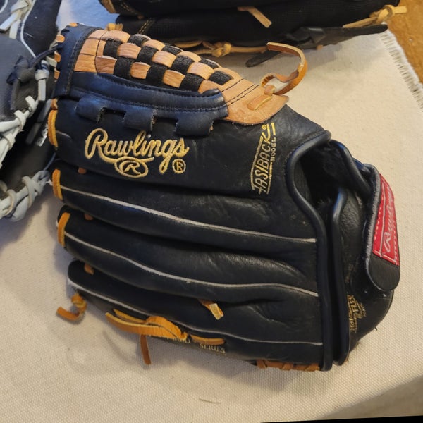 Used Rawlings Right Hand Throw Infield RBG70 Baseball Glove 11 |  SidelineSwap