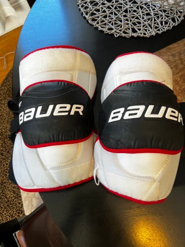 Bauer 1X Knee Guard