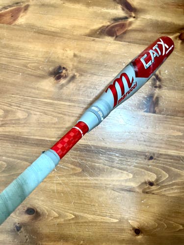 Used BBCOR Certified 2022 Marucci Cat 9 composite Bat (-3) 29 oz 32"
