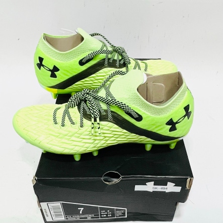 New Boston University Under Armour Womens Clone Magnetico Pro FG Soccer Cleats- Size 7 Womens