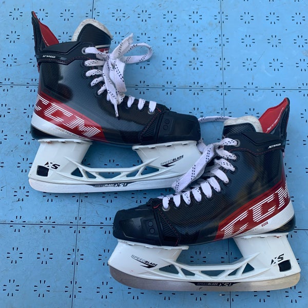 CCM FT4 Hockey Skates Senior Size 7 D Regular - EXCELLENT CONDITION!