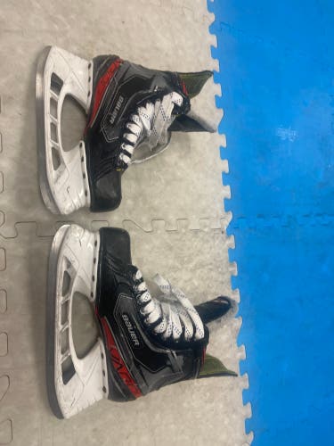 Used Bauer Size 6 Vapor X2.9 Hockey Skates