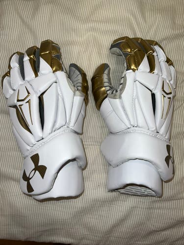 Notre Dame Lacrosse Gloves