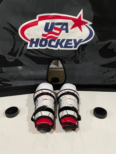 Bauer Vapor X800 Shin Pads
