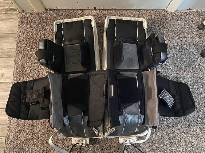 Used 27" Brian's Subzero 6.0 Goalie Leg Pads