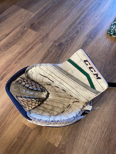 Used Full Right CCM Extreme Flex II  Pro Pro Stock