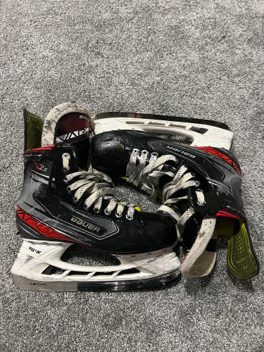 Used Size 6 Bauer Vapor X2.9 Hockey Skates With S Pulse Blades