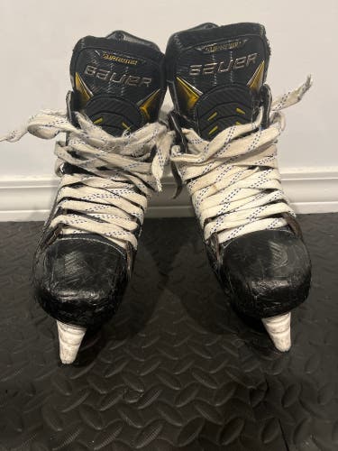 Used Bauer Regular Width Size 8 Supreme UltraSonic Hockey Skates