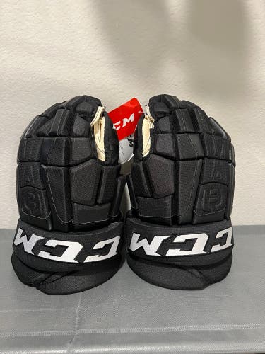 CCM CL 15” Gloves - Colorado Avalanche
