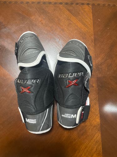 Medium Bauer Vapor 1X Elbow Pads