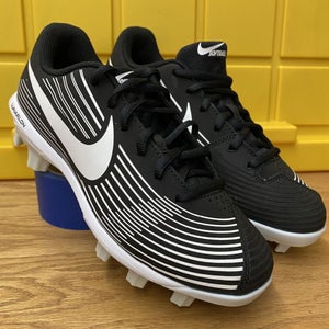 Nike Men 7 Cleats Athletic Shoes Baseball Softball Black Swoosh Hyperdiamond