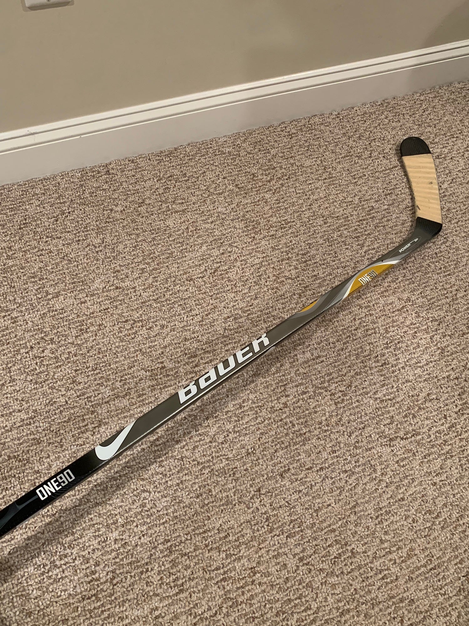 Jordan Staal Pittsburgh Penguins Signed Bauer One 90 Game Used Stick NHL  COA