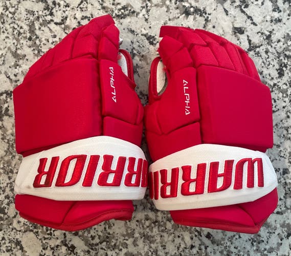 New Warrior 14" Pro Stock Alpha Pro Gloves
