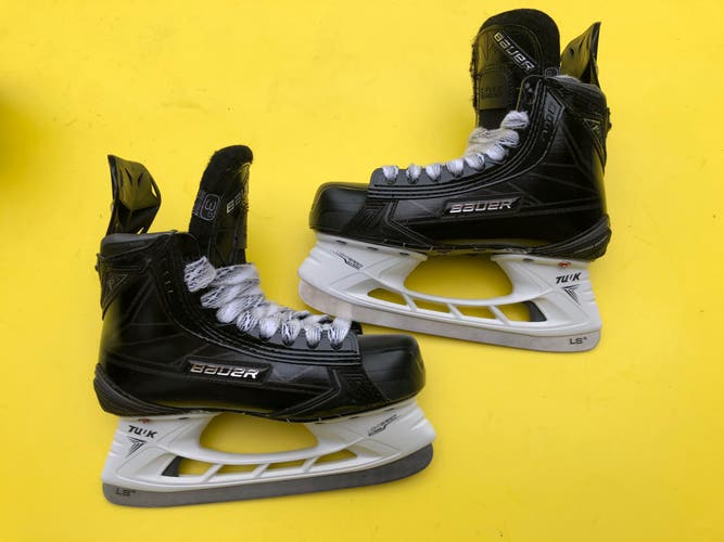 Junior New Bauer Supreme 1S Limited Edition Hockey Skates Regular Width Size 3