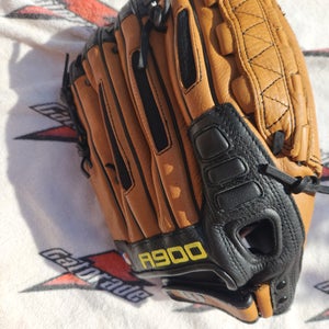 Wilson Right Hand Throw A900 Baseball Glove 12.5" Game Ready. NICE Glove