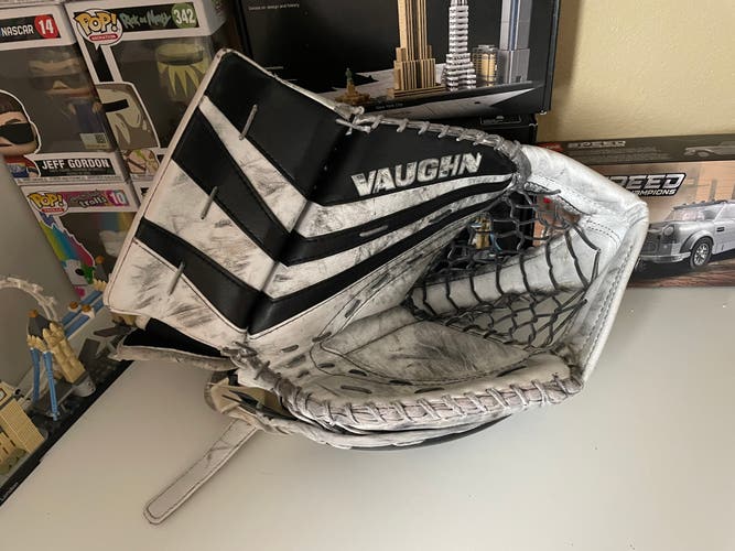 Vaughn ventus slr2 pro gloves