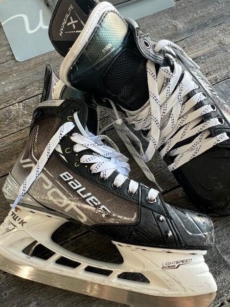 Used Bauer Regular Width Pro Stock Size 7 D Vapor Hyperlite Hockey Skates