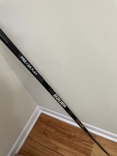Used Right Handed Vapor Hyperlite Hockey Stick