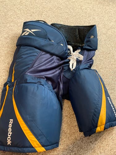 Senior Large Reebok 7k Hockey Pants